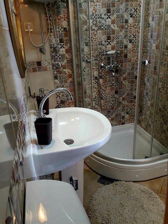 Bella Vista Zmukic Apartment Perast Bagian luar foto