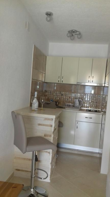 Bella Vista Zmukic Apartment Perast Bagian luar foto